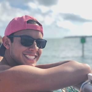 Meet your Posher, Adam